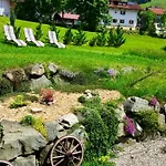 Berggluehen *